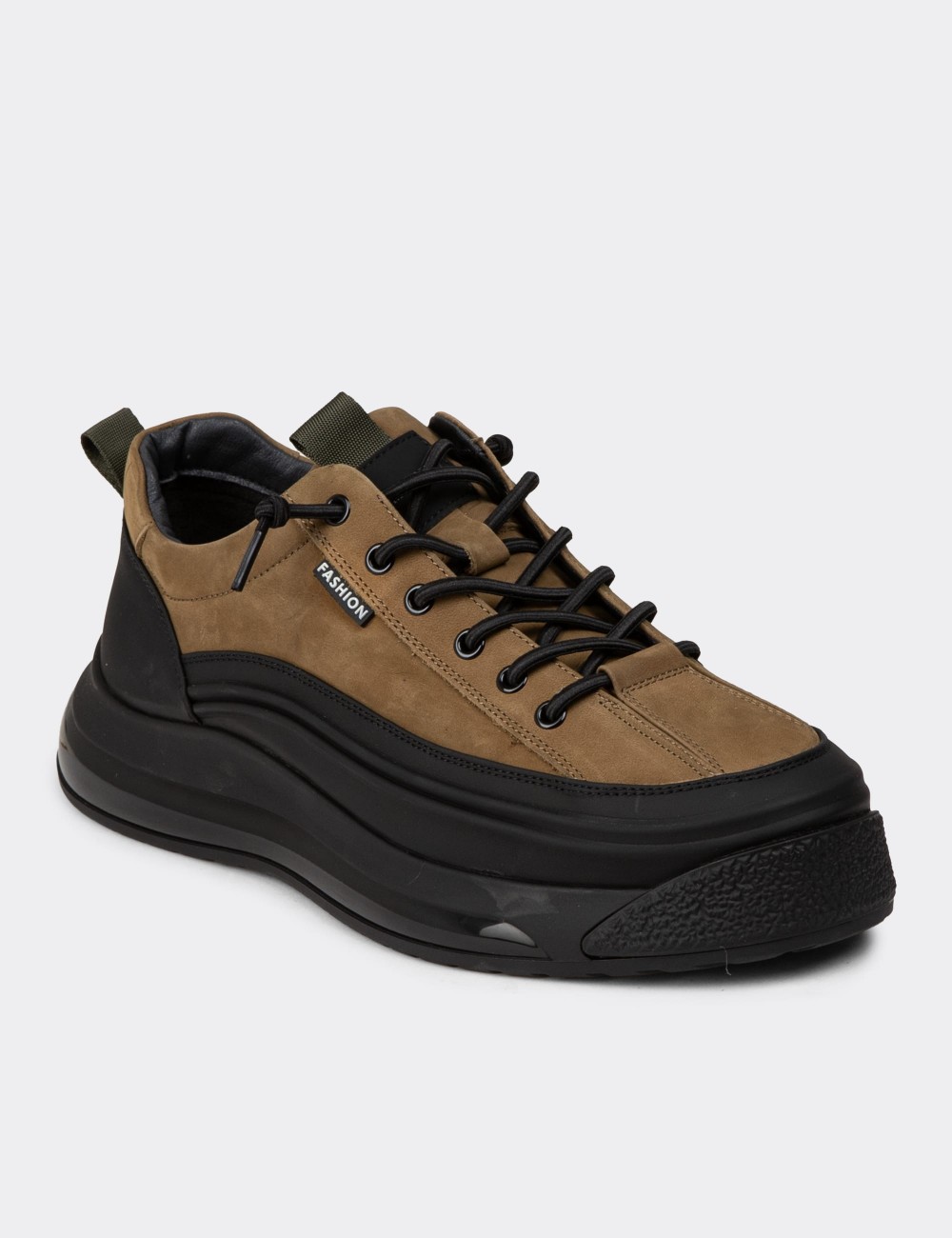 Men's Brown Leather Sneakers - 25500MKHVC01