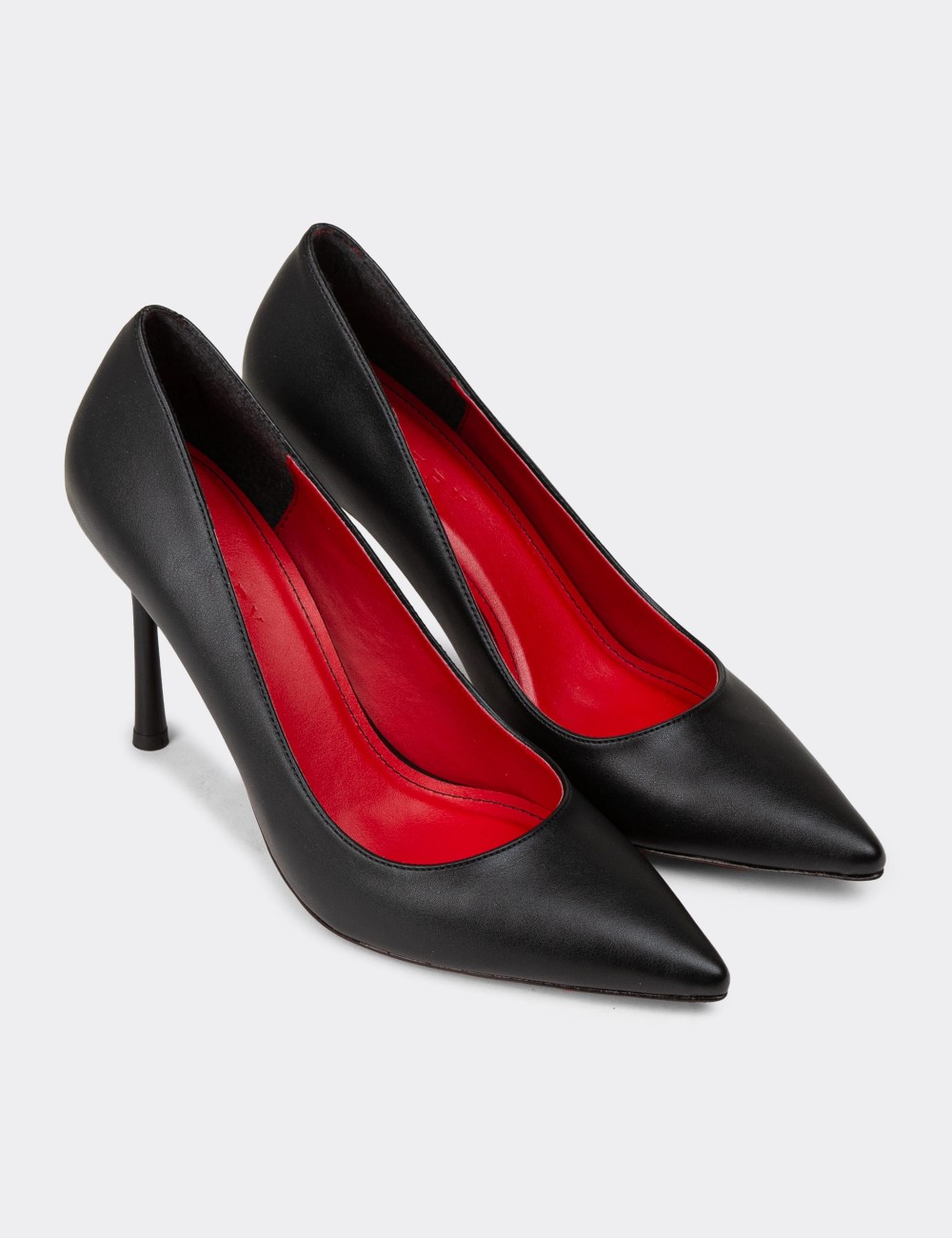 Women's Black Stiletto Heels - P4539ZSYHM05
