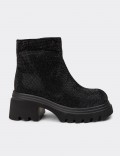 Women's Black Boots