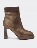 Women's Brown Heeled Boots