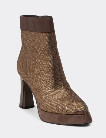 Women's Brown Heeled Boots