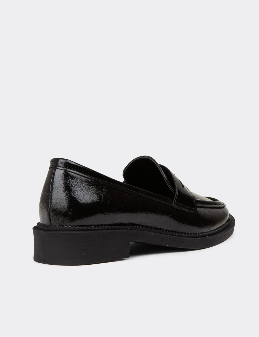 Women's Black Patent Moccasins - K9040ZSYHC01