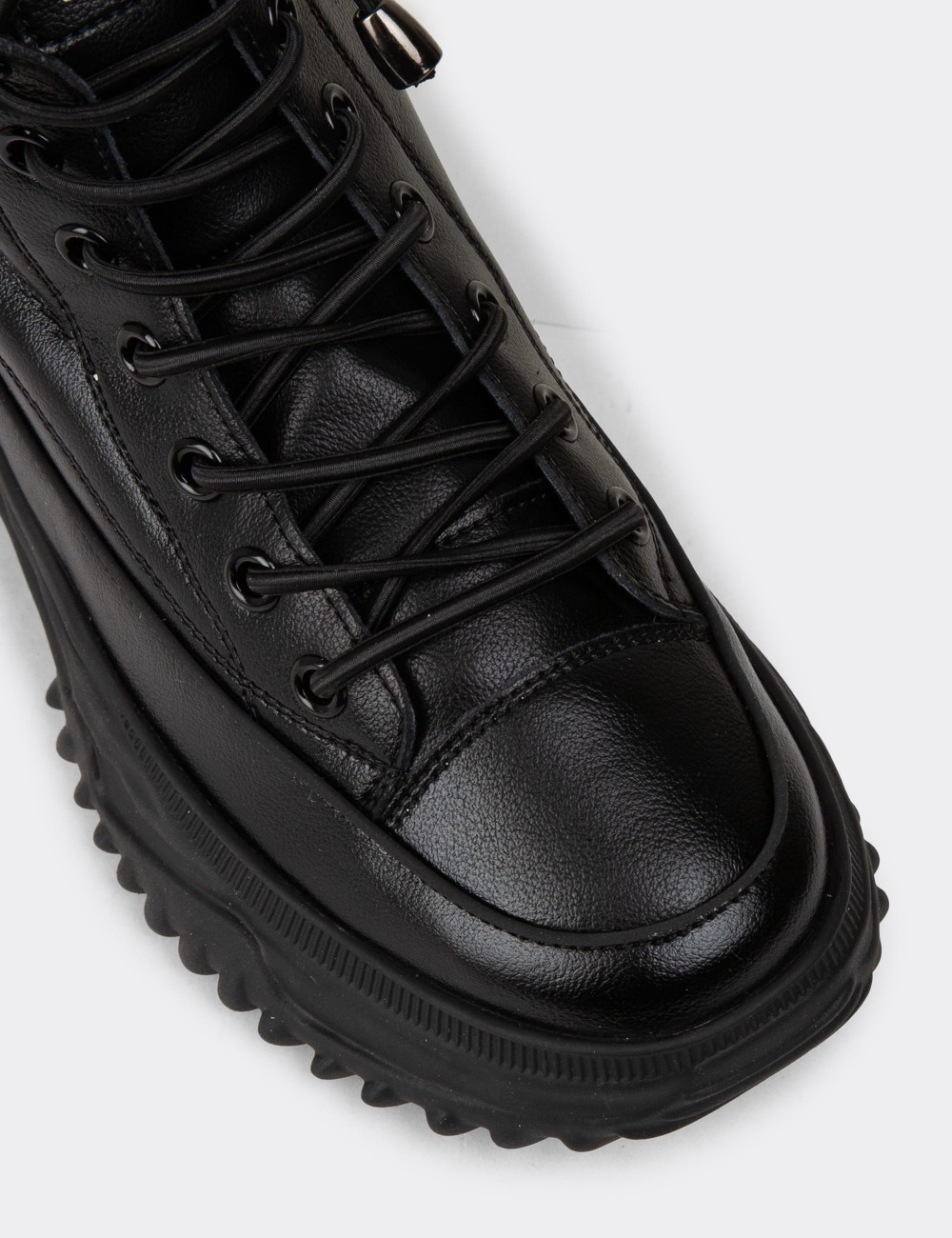 Women's Black Leather Sneaker Boots - 25310ZSYHC01