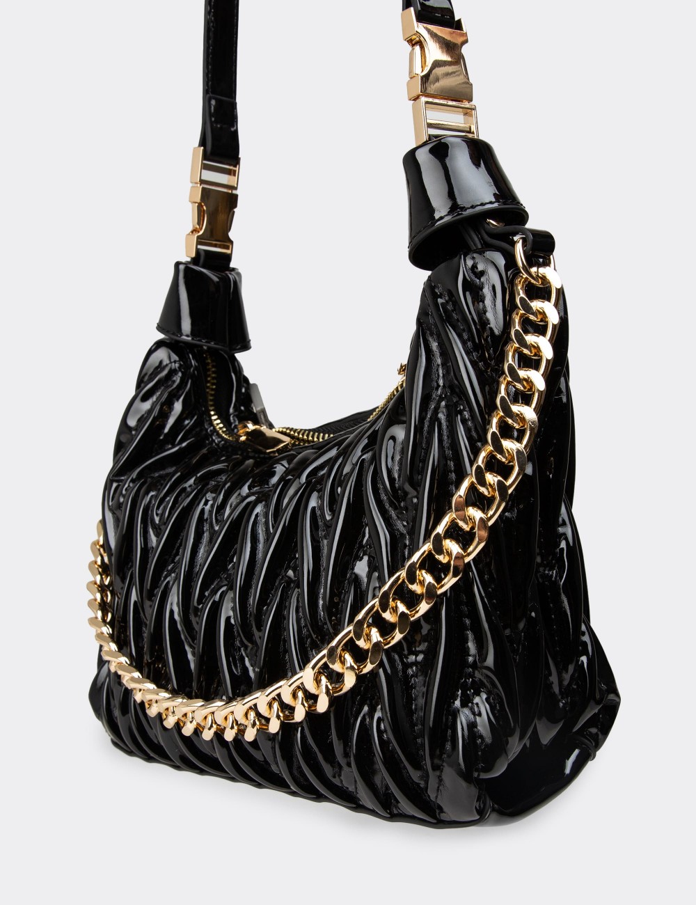 Black Patent Shoulder Bag - K6985ZSYHY01