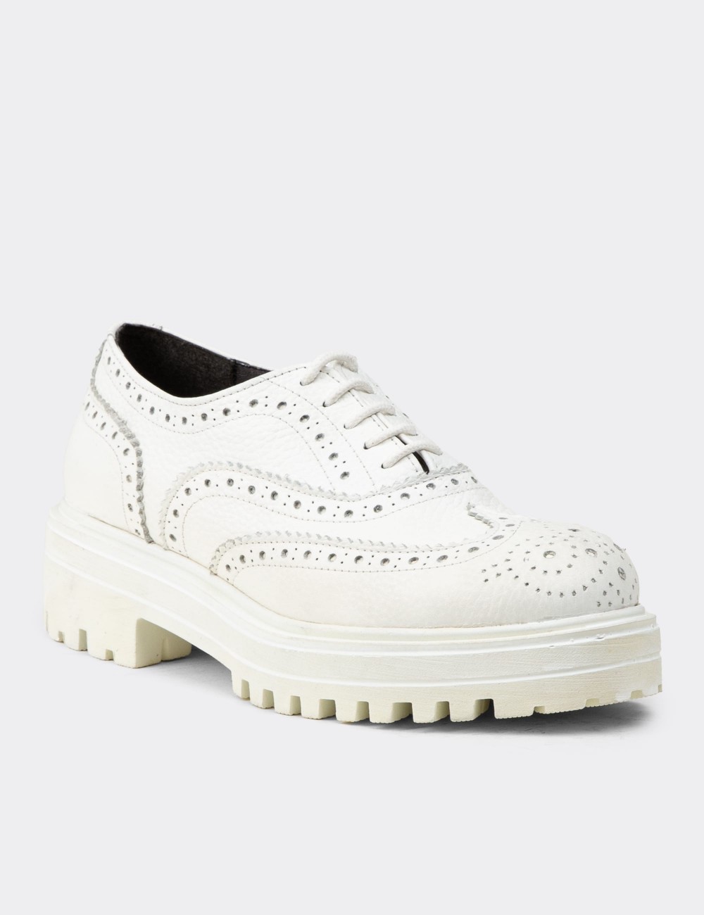 White  Leather Lace-up Shoes - 01418ZBYZE01 White  Leather Lace-up Shoes - 01418ZBYZE01