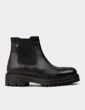 Black  Leather Chelsea Boots