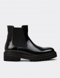 Black  Leather Chelsea Boots