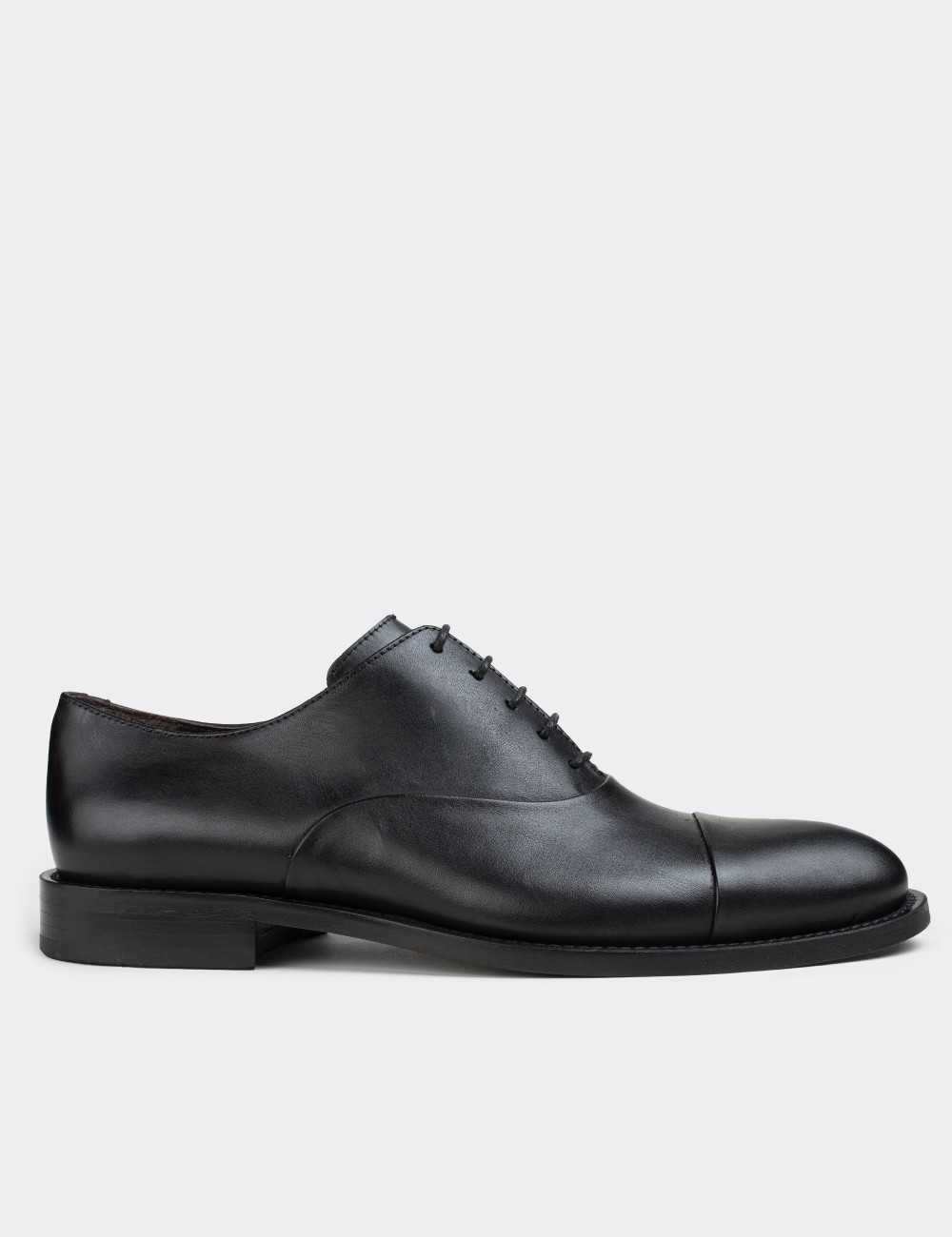 Black  Leather Classic Shoes - 01026MSYHN01