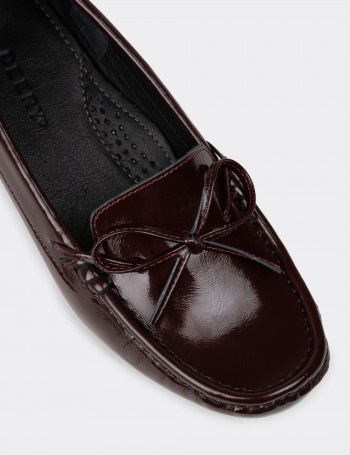 Women's Burgundy Glossy Leather Shoes