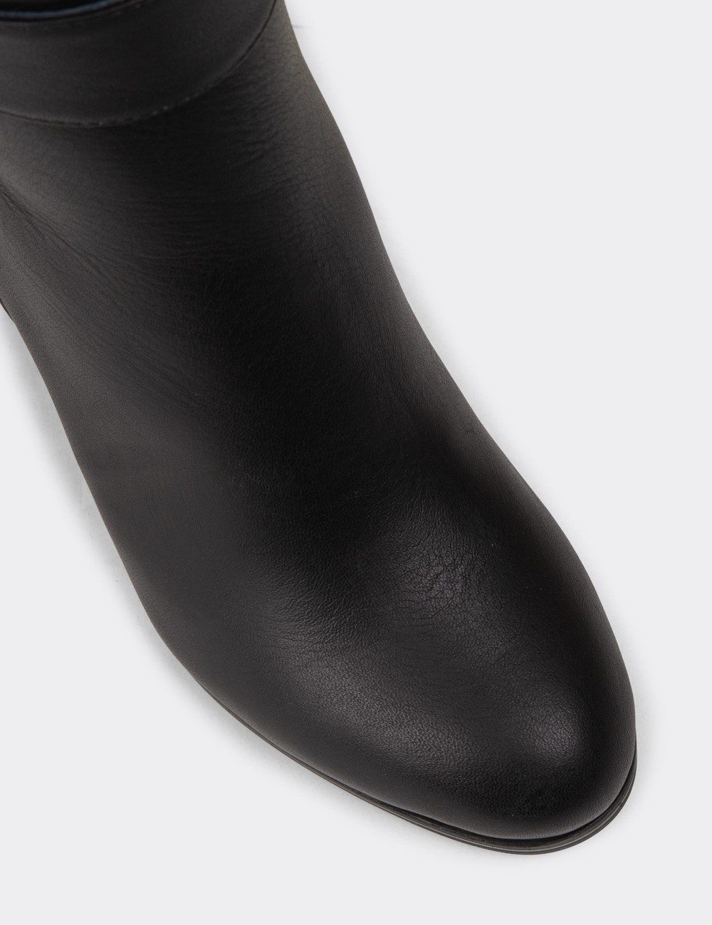 Women's Black Leather Knee-High Boots - A2137ZSYHC02 Women's Black Leather Knee-High Boots - A2137ZSYHC02