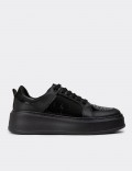 Women's Black Sneakers