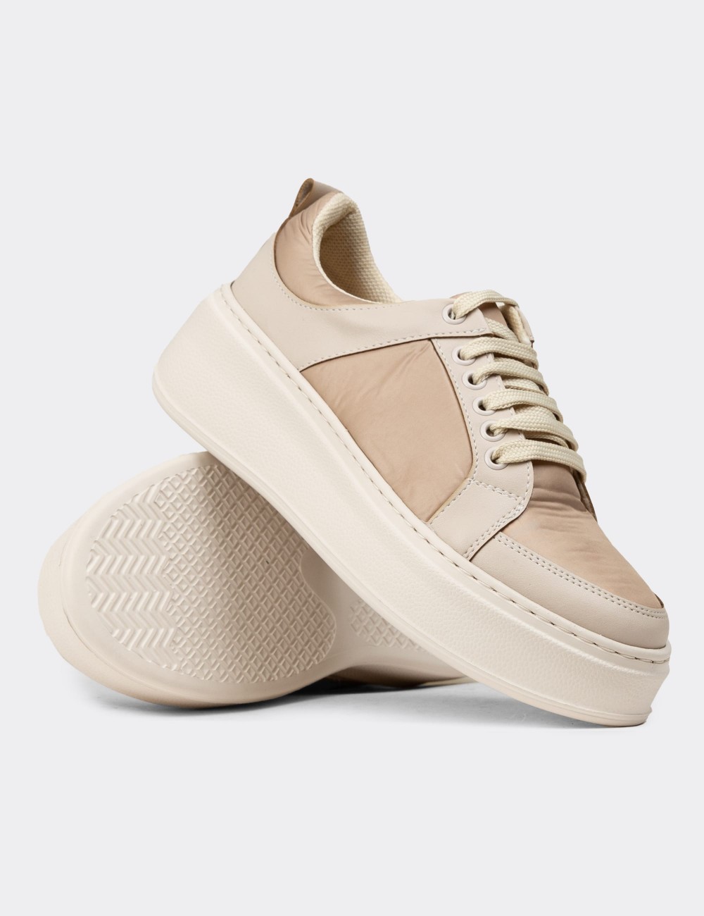 Women's Beige Sneakers - CE491ZBEJC01 Women's Beige Sneakers - CE491ZBEJC01