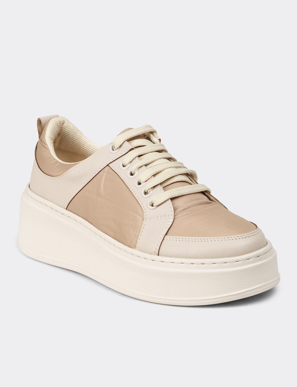 Women's Beige Sneakers - CE491ZBEJC01 Women's Beige Sneakers - CE491ZBEJC01