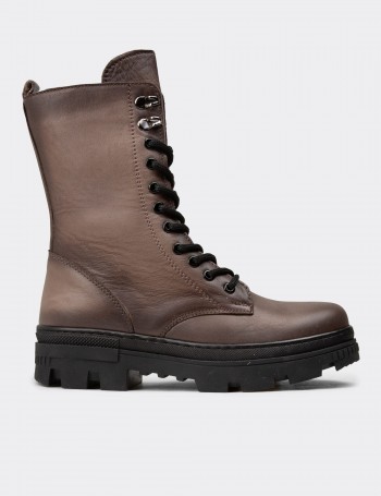 Women's Sandstone Leather Postal Boots