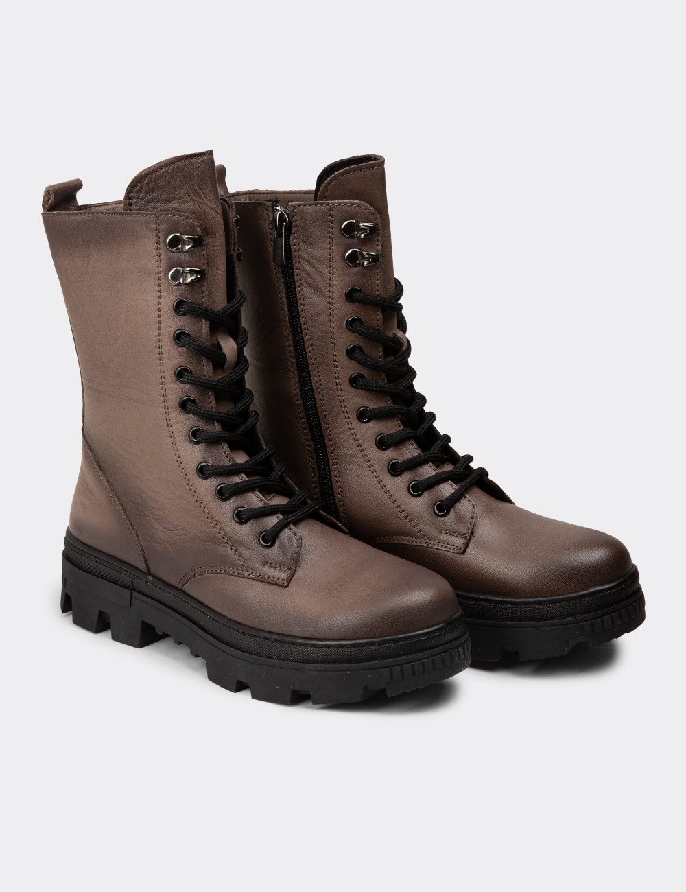 Women's Sandstone Leather Postal Boots - SE491ZVZNE01