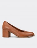 Women's Tan Leather Heeled Shoes