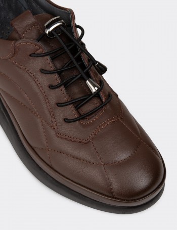 Women's Brown Leather Lace-Up Shoes