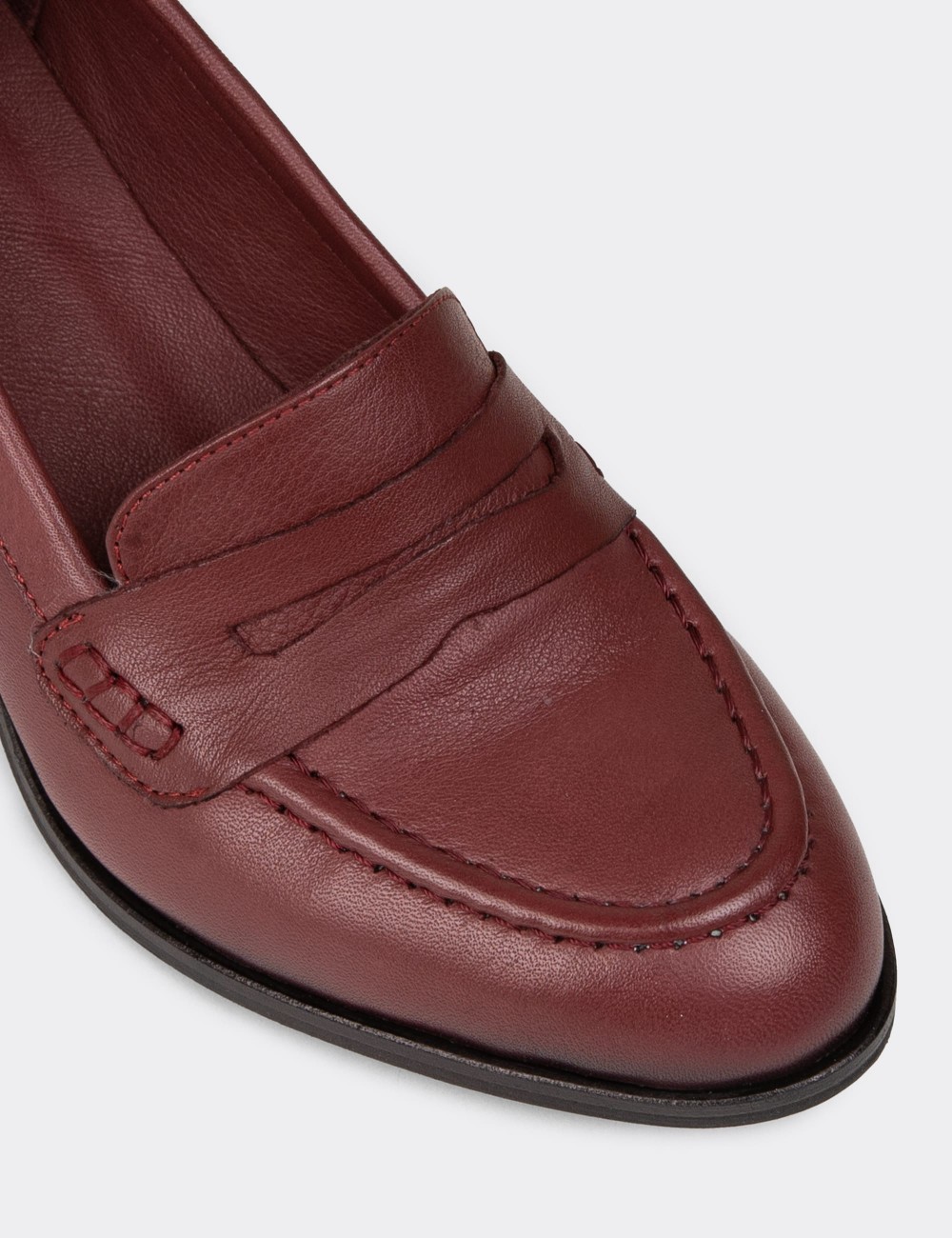 Women's Burgundy Leather Moccasins - A3440ZBRDM01 Women's Burgundy Leather Moccasins - A3440ZBRDM01