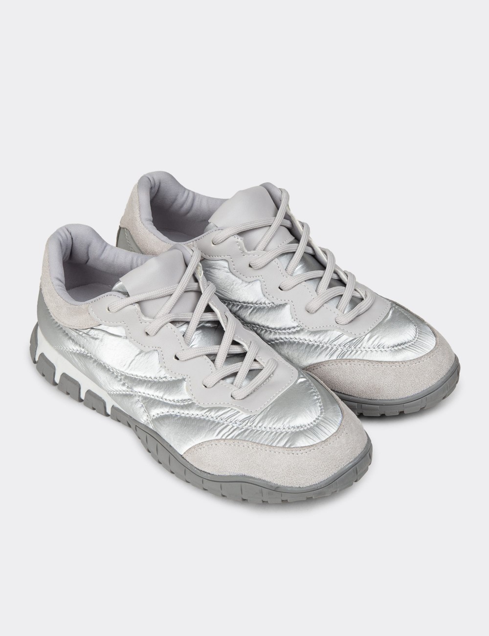 Women's Silver Sneakers - 55157ZGMSC01 Women's Silver Sneakers - 55157ZGMSC01