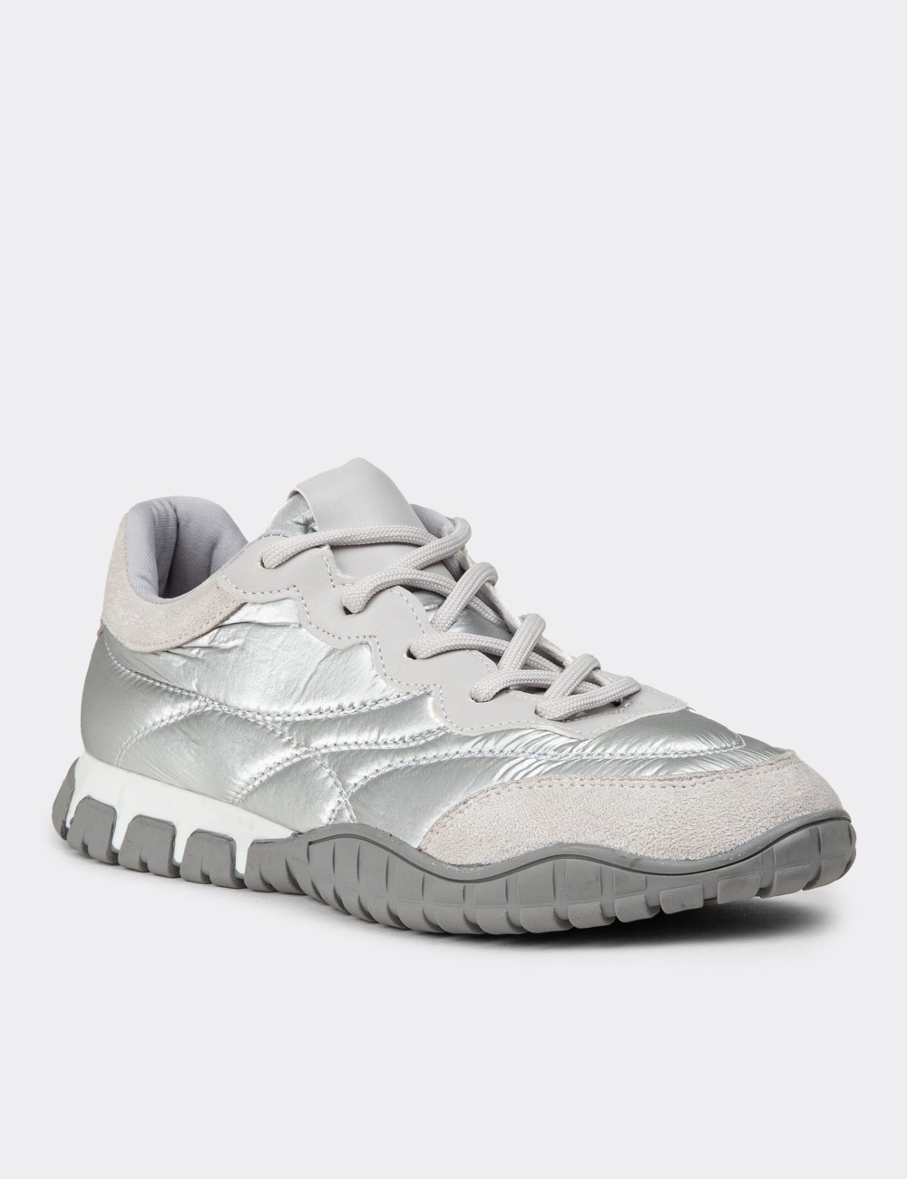 Women's Silver Sneakers - 55157ZGMSC01 Women's Silver Sneakers - 55157ZGMSC01
