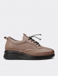 Women's Sandstone Leather Lace-up Shoes