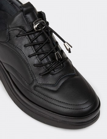 Women's Black Leather Lace-up Shoes