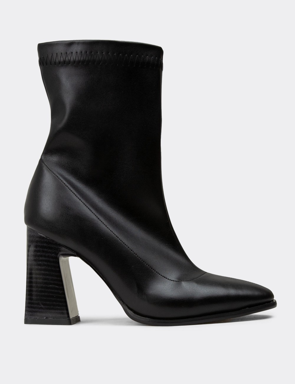Women's Black Boots - H1503ZSYHC01 Women's Black Boots - H1503ZSYHC01