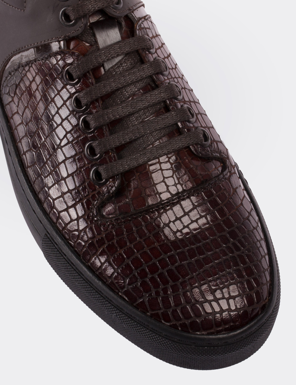 Brown Patent Leather Sneakers - Deery