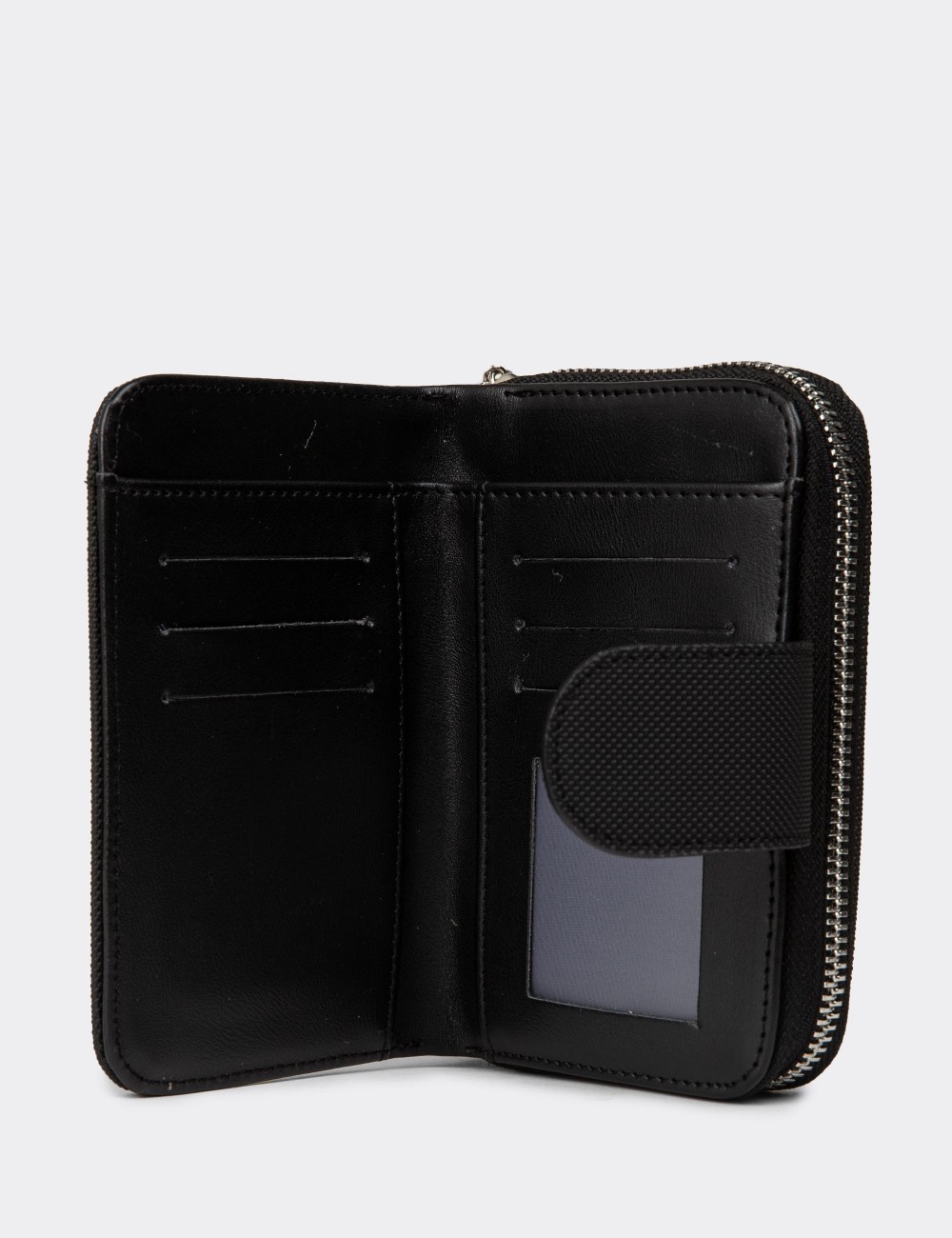 Women's Benetton Black Wallet - B0658ZSYHZ01