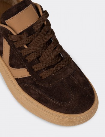 Women's Brown Suede Leather Athletic Shoes