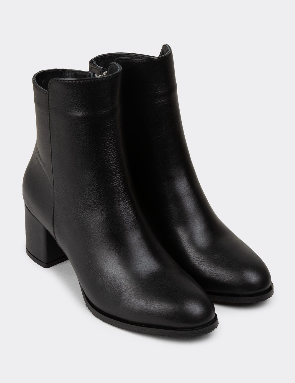 Women's Black Leather Ankle Boots - A5810ZSYHC01 Women's Black Leather Ankle Boots - A5810ZSYHC01