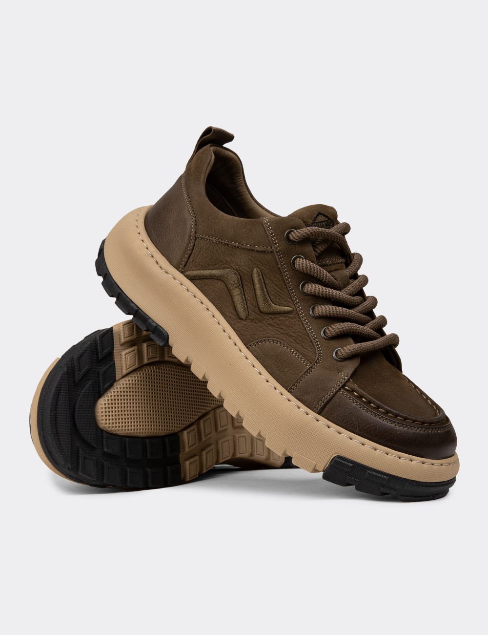 Men's Green Suede Leather Sneakers - 25552MHAKC01 Men's Green Suede Leather Sneakers - 25552MHAKC01