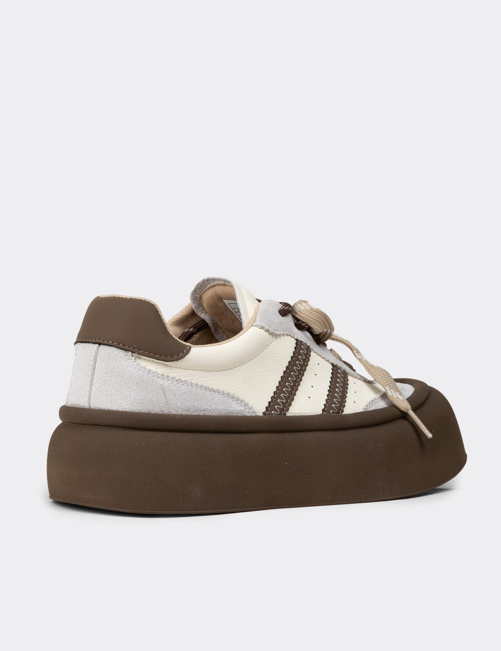 Women's Beige Sneakers - E8004ZBEJC01 Women's Beige Sneakers - E8004ZBEJC01