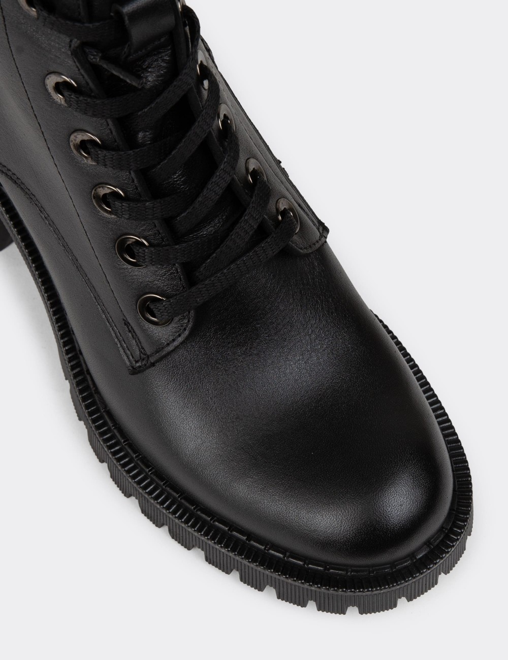 Women's Black Leather High Heel Postal Boots - 61970ZSYHC01 Women's Black Leather High Heel Postal Boots - 61970ZSYHC01