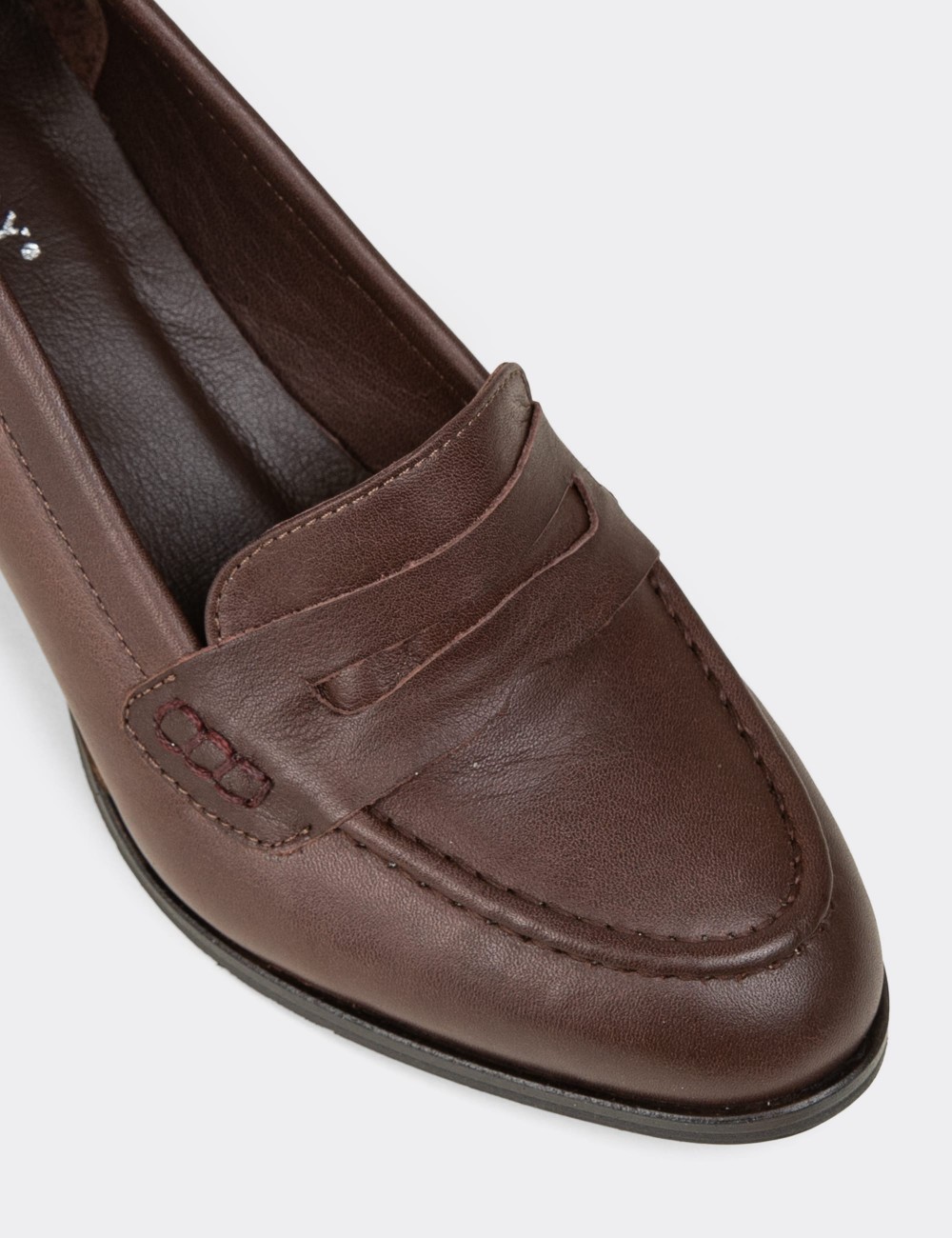 Women's Brown Leather Moccasins - A3440ZKHVM01 Women's Brown Leather Moccasins - A3440ZKHVM01