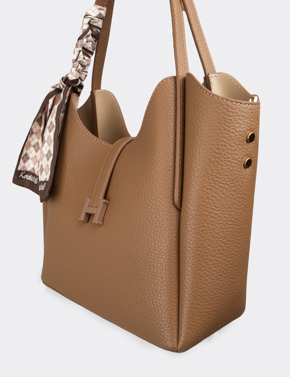 Tan Shoulder Bag - K7452ZTBAY01