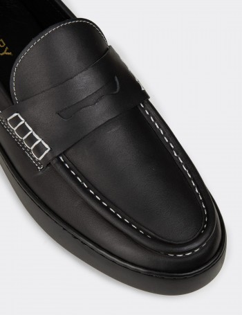 Men's Black Leather Loafers