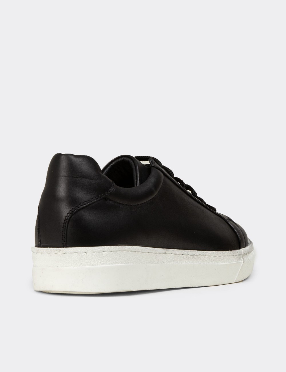 Men's Black Leather Sneakers - 02018MSYHC02