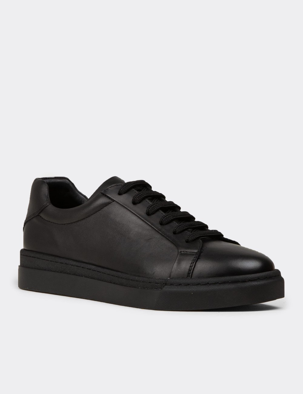 Men's Black Leather Sneakers - 02018MSYHC01