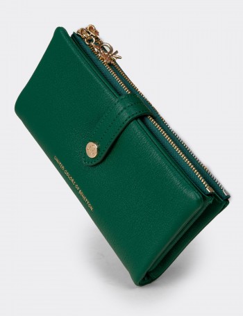 Women's Green Wallet by Benetton - B1631ZYSLZ01