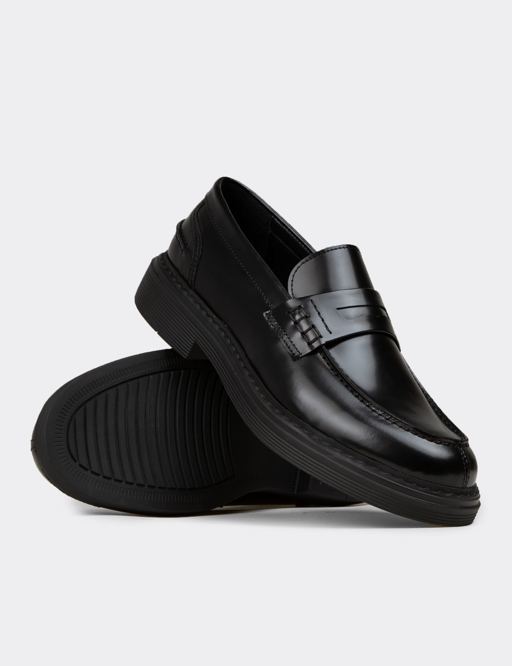 Men's Black Leather Loafers - 02021MSYHC01