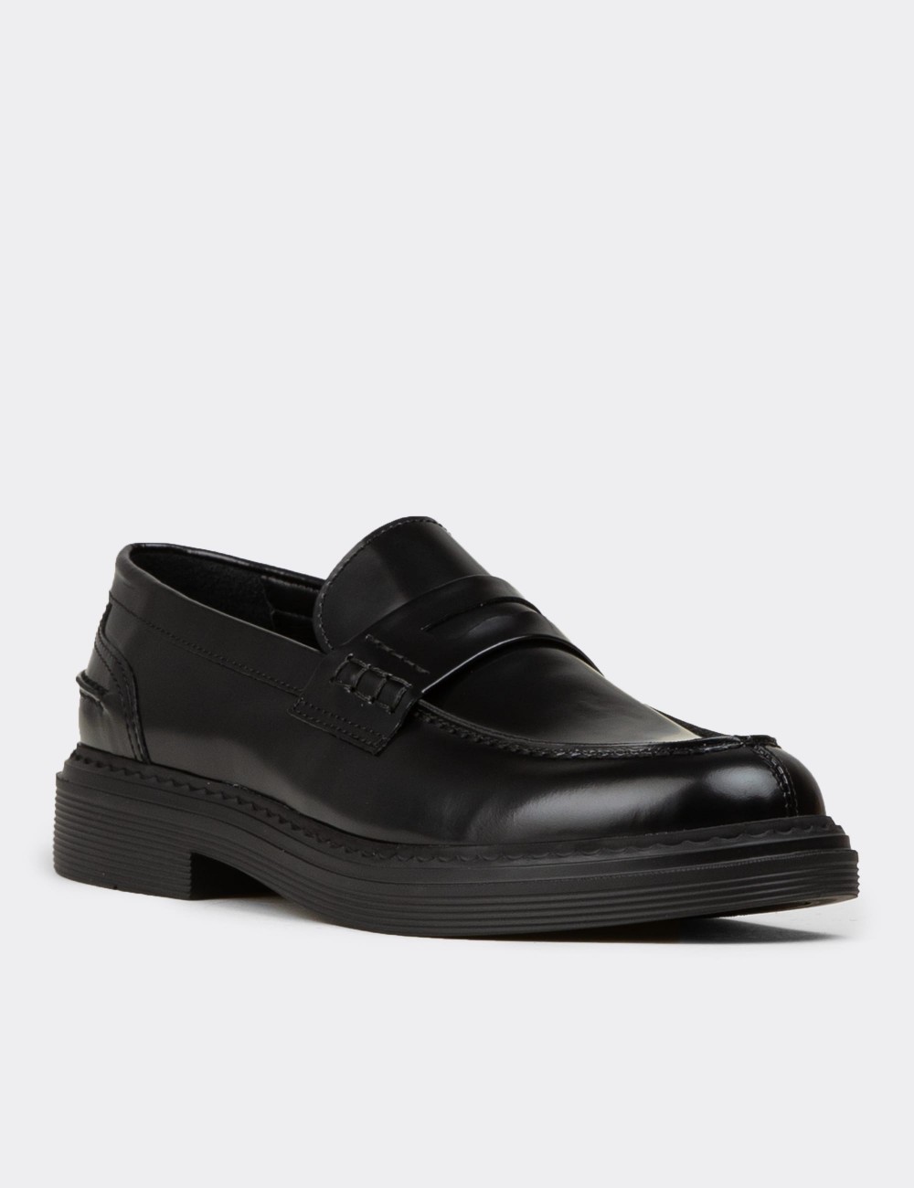 Men's Black Leather Loafers - 02021MSYHC01