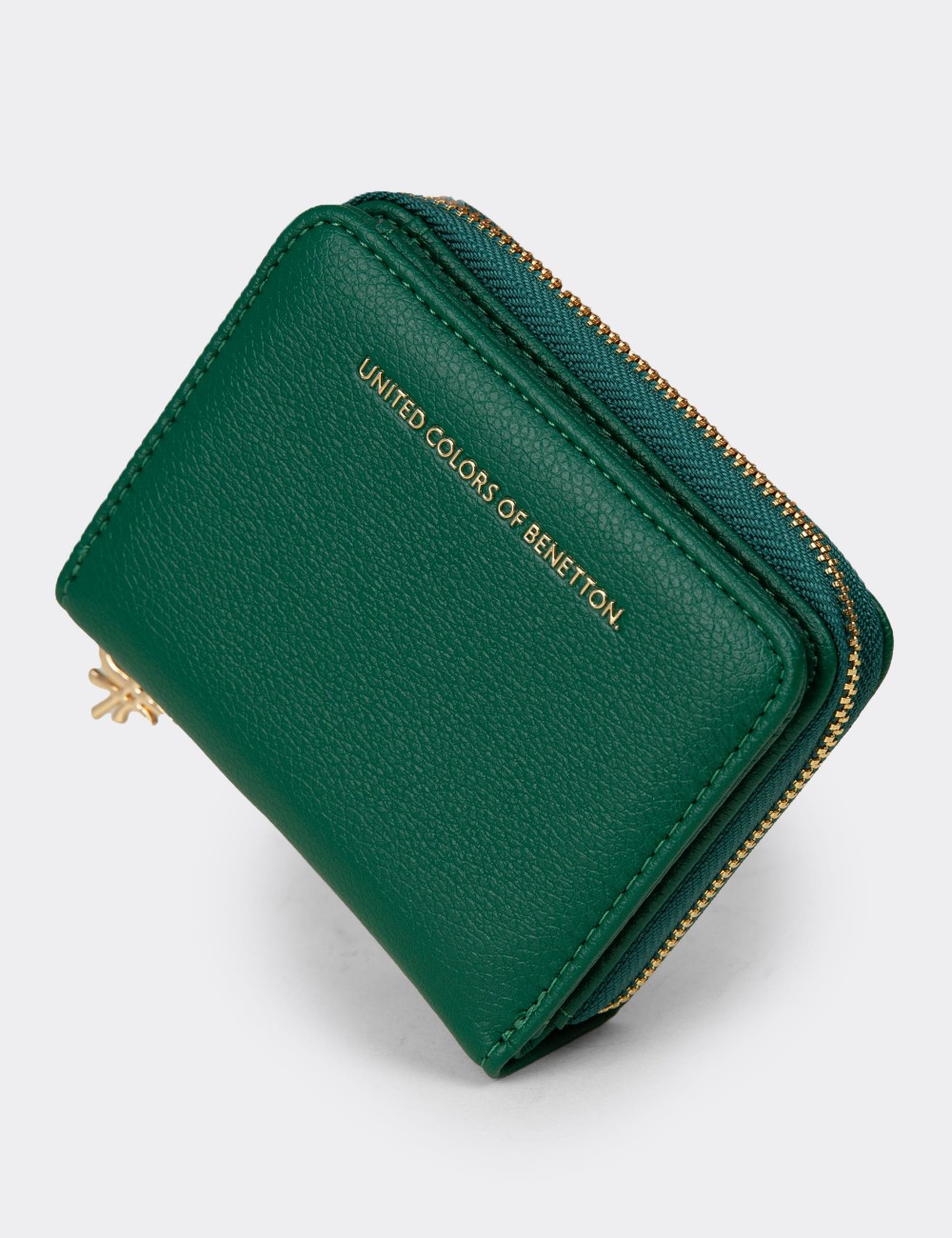 Women's Benetton Green Wallet - B1628ZYSLZ01