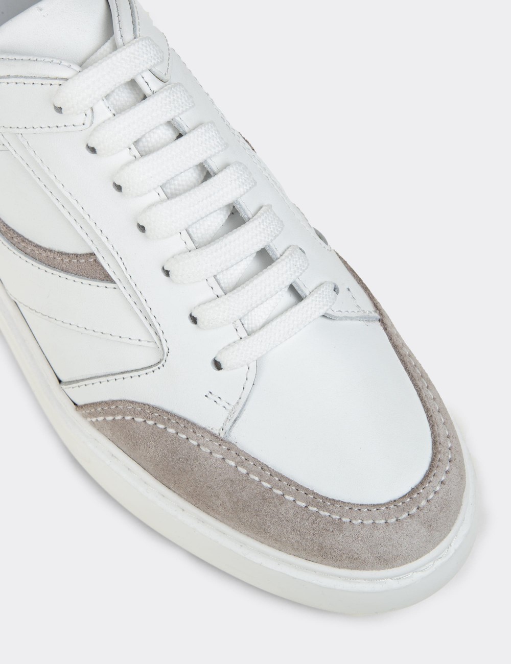 Men's White Leather Sneakers - 02012MBYZE01
