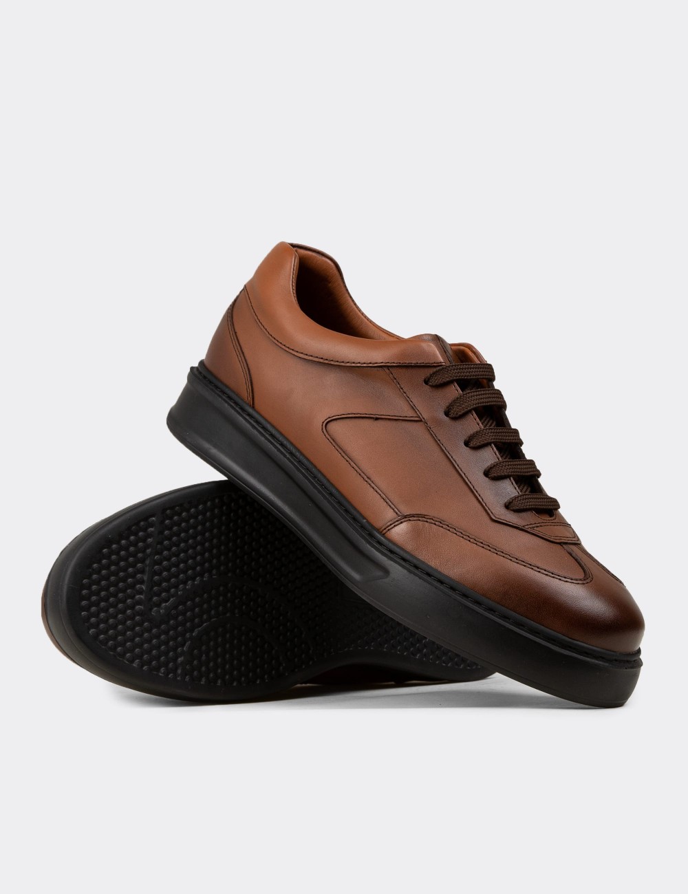 Men's Tan Leather Sneakers - 02015MTBAE01