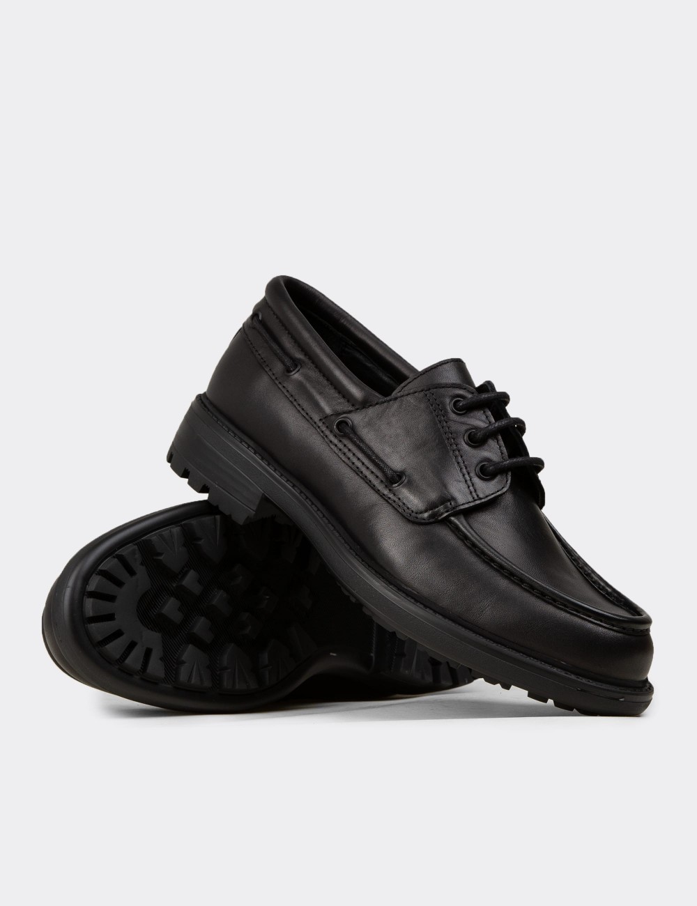 Men's Black Leather Deck Shoes - 02016MSYHC01