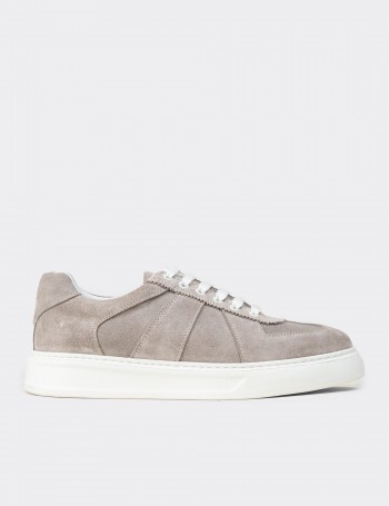 Men's Gray Suede Sneakers