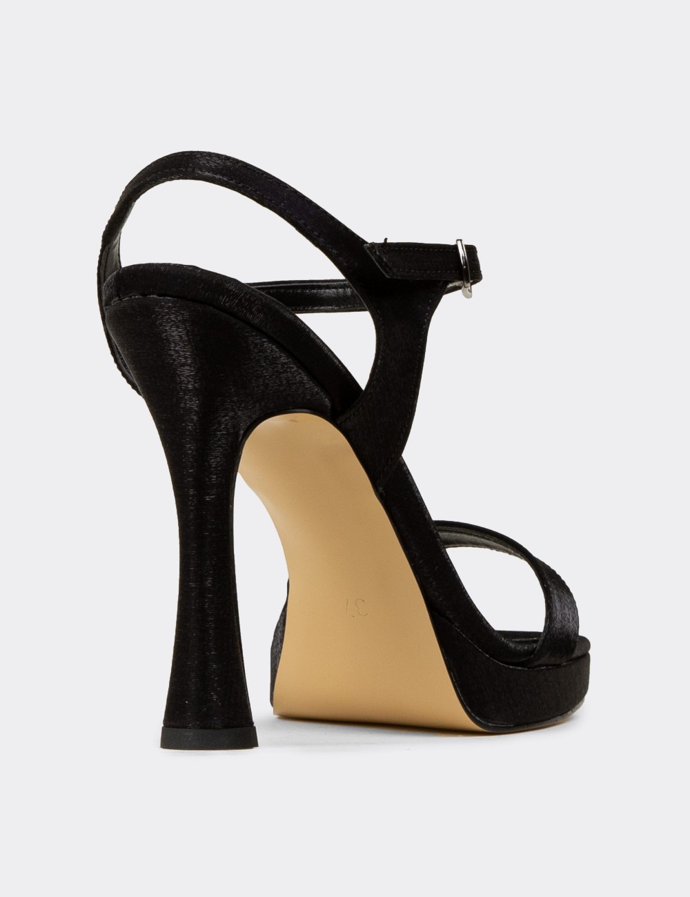 Women's Black Pumps - SM198ZSYHM03