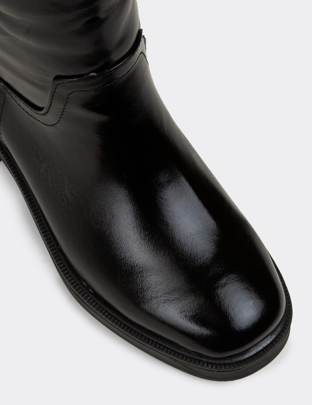 Women's Black Glossy Leather Knee High Boots - M2135ZSYHC01