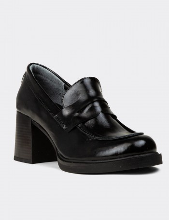 Women's Black Patent Leather Heeled Moccasins - M3176ZSYHC01